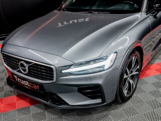 Volvo V60 D4 R-Design 2.0 140kW