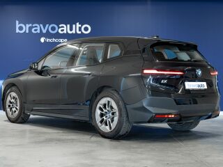 BMW iX xDrive 40 240kW