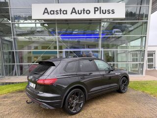 Volkswagen Touareg Elegance 4Motion 3.0 V6 TDI 210кВ