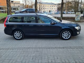 Volvo V70 SUMMUM Polar + 2.0 140kW