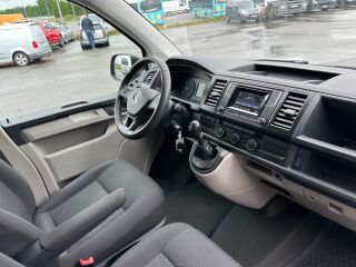 Volkswagen Caravelle 2.0 TDI 110кВ