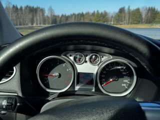 Ford Focus 2.0 107kW