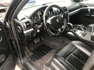 Porsche Cayenne Turbo V8 Turbo 331кВ
