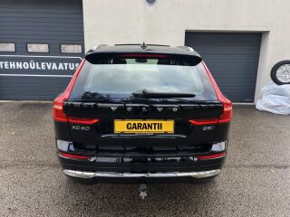 Volvo XC60 Inscription Luxury AWD MY23 2.0 B5 KERS MILD Kerghübriid 183kW