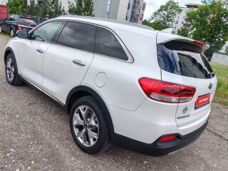 Kia Sorento AWD PLATINUM EDITION 2.2 CRDi 147kW