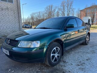 Volkswagen Passat 1.6 R4 74kW