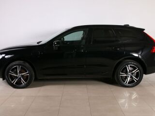 Volvo XC60 AWD R-DESIGN XENIUM INTELLI SAFE PRO 2.0 T8 Recharge Plug-In-Hybrid 288kW