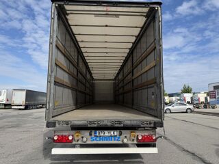 Schmitz Semitrailer Curtainsider Standard