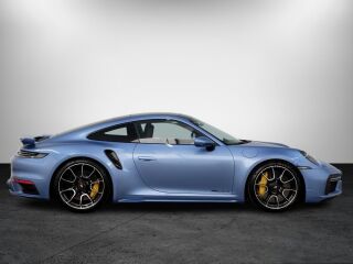 Porsche 911 Turbo S 3.7 478kW