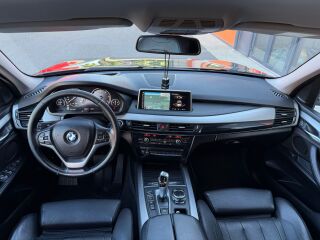 BMW X5 xDrive30d Comfort 3.0 R6 d 190kW
