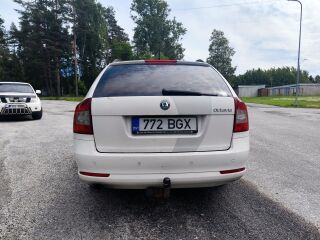 Skoda Octavia 1.2 77кВ