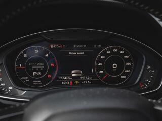 Audi Q5 Quattro S-Line 2.0 TDI 140kW