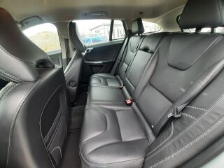Volvo V60 OCEAN RACE AWD 2.4 151kW