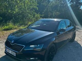 Skoda Superb Laurin & Klement 1.8 132кВ