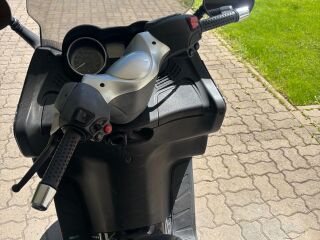 Piaggio Xevo 400 24kW