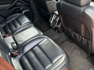 Porsche Cayenne Turbo 4.8 368кВ
