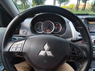 Mitsubishi L200 2.5 131kW