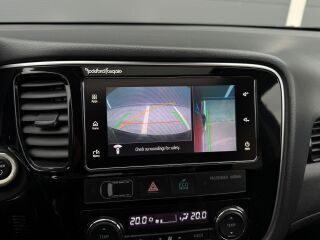 Mitsubishi Outlander Luxury Facelift 4WD Phev 2.0 149kW