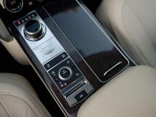 Land Rover Range Rover Autobiography 4.4 SDV8 250kW