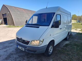 Mercedes-Benz Sprinter 2.1 60кВ