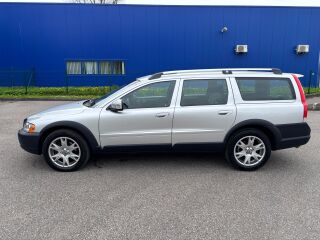 Volvo XC70 Summum AWD 2.4 D5 136kW
