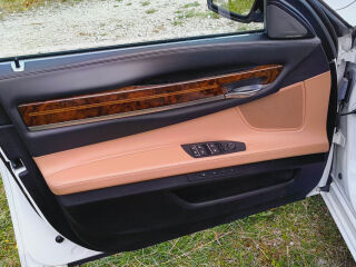 BMW 750 M-Sport 4.4 V8 330kW