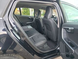 Volvo V60 R-DESIGN 2.0 R5 D3 120kW