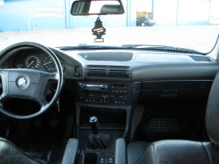 BMW 525 Touring 2.5 R6 141kW