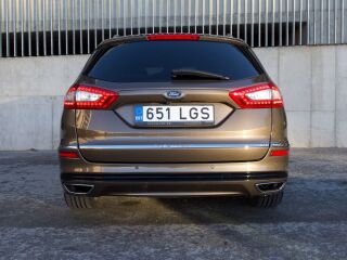 Ford Mondeo Vignale 4x4 2.0 R4 TDI CR 132kW
