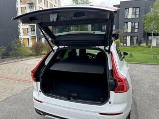 Volvo XC60 R-Design Intelli Safe MY2019 AWD 2.0 D4 140кВ