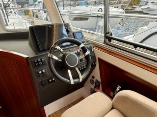 Viknes 930 Yanmar V8 370 hj 272kW
