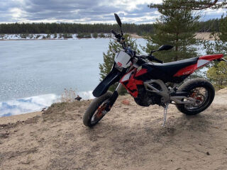 Aprilia SXV 550