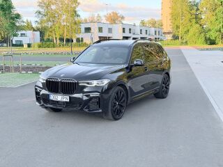 BMW X7 3.0 195kW