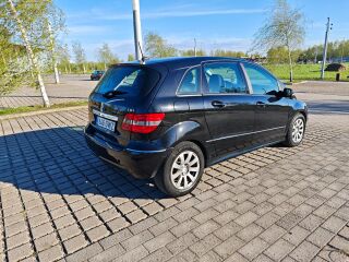 Mercedes-Benz B 180 2.0 80kW
