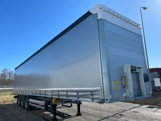 Schmitz Semitrailer Curtainsider Standard
