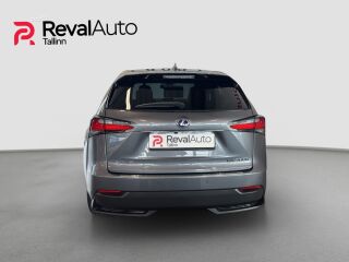 Lexus NX 300h F Sport 2.5 114kW