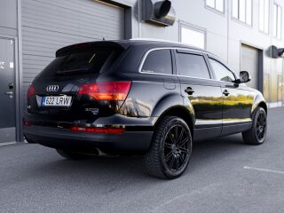 Audi Q7 Quattro 3.0 171kW