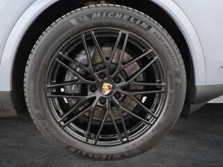 Porsche Cayenne E-Hybrid 3.0 346kW
