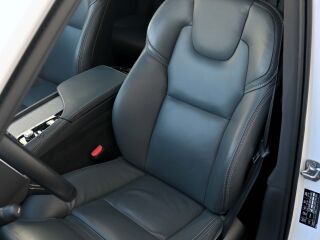 Volvo XC90 AWD H&K 4C INSCRIPTION XENIUM INTELLI SAFE 2.0 T8 Plug-in hybrid 288kW
