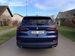 BMW X5 xDrive30d 3.0 210kW