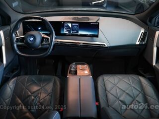 BMW iX xDrive 40 102кВ