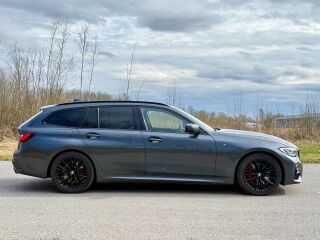 BMW 330 3.0 210kW
