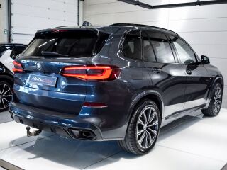 BMW X5 xDrive30d 3.0 210кВ