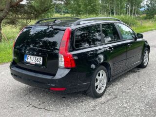 Volvo V50 Summum 1.6 R4 TDI 80кВ