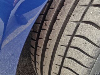 BMW 330 M-pakett 3.0 180kW