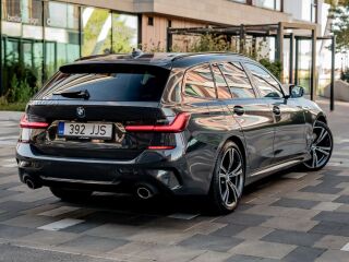 BMW 330 xDrive M-Sportpakett 3.0 195kW