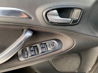 Ford S-MAX 2.0 R4 TD 103kW