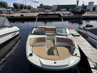 Sea Ray 190 SPX 4.5 Mercury 4,5MPI 250hj 186kW