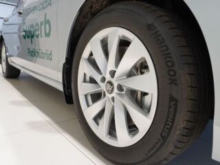 Skoda Superb SELECTION COMBI PHEV 1.5 TSI 110kW