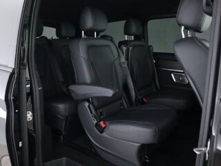 Mercedes-Benz V 300 d 4Matic AMG A2 2.0 R4 174kW